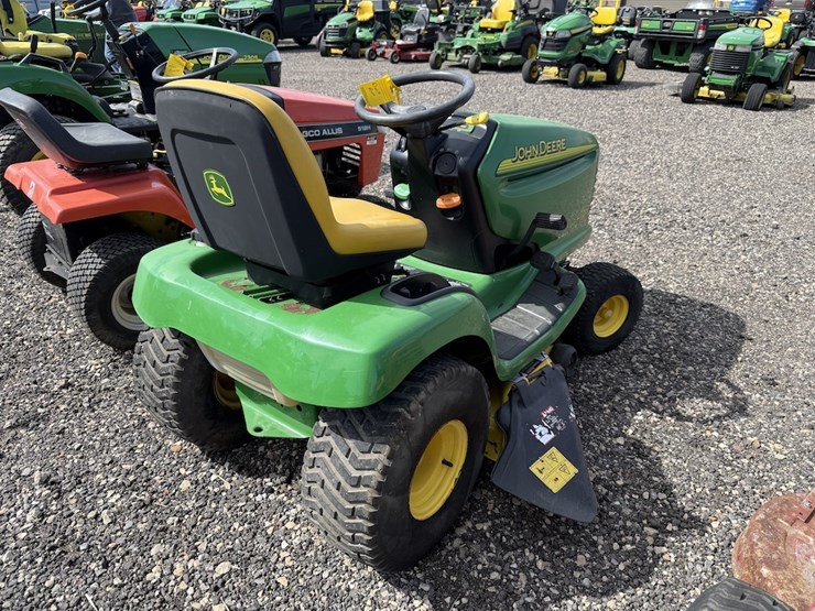 john-deere-lt150-image-4