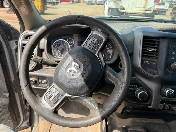 2021-dodge-2500-image-48