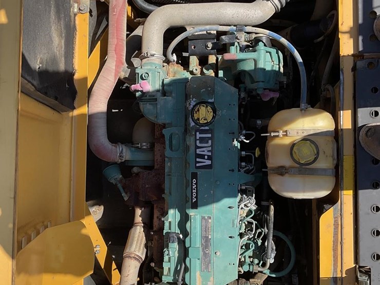 2006-volvo-ec160-image-17