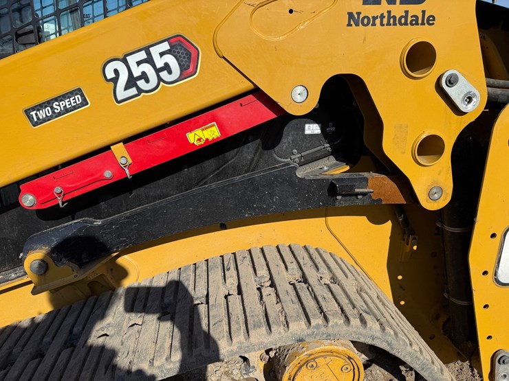 caterpillar-255-image-29