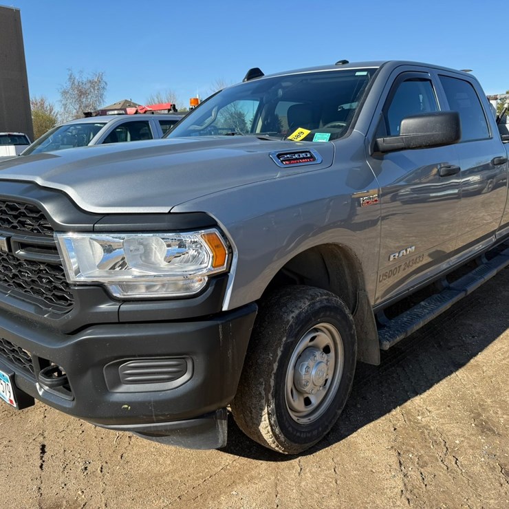 2021 DODGE 2500