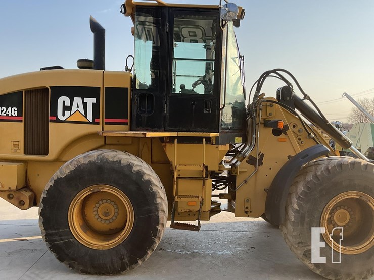 2006-caterpillar-924g-image-5
