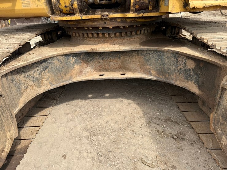 caterpillar-345bl-image-24