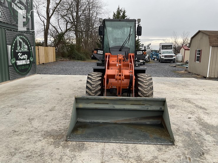 2019-hitachi-zw80-5b-image-7
