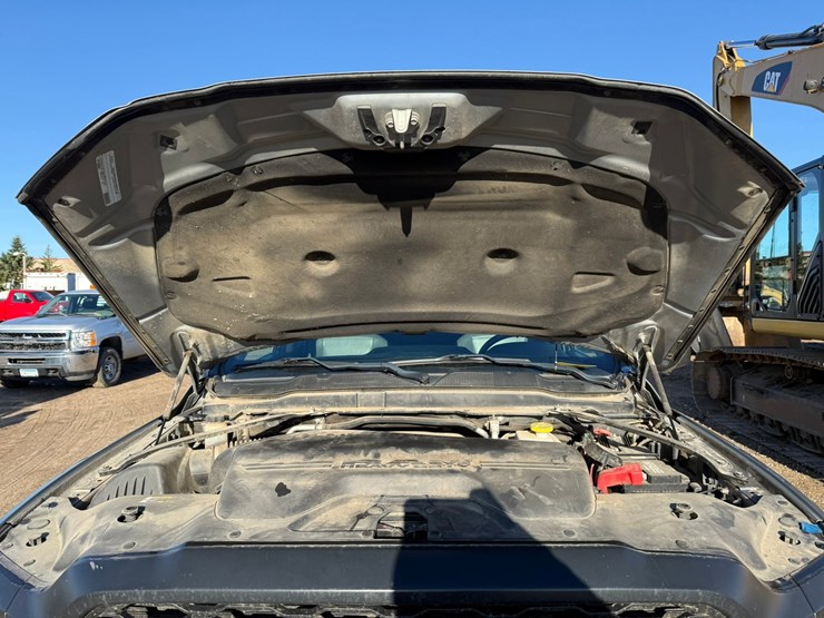 2021-dodge-2500-image-10