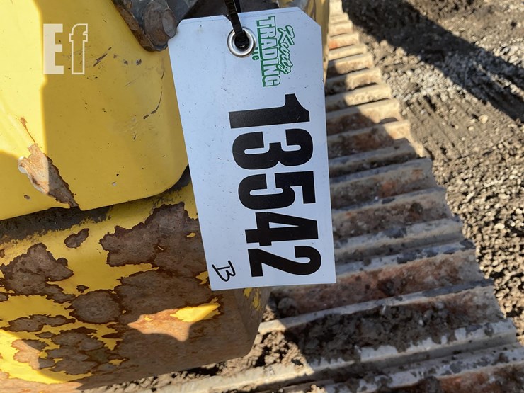 2018-komatsu-pc238us-lc-11-image-19