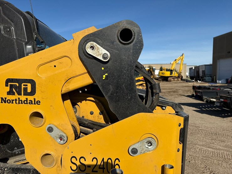 caterpillar-255-image-22