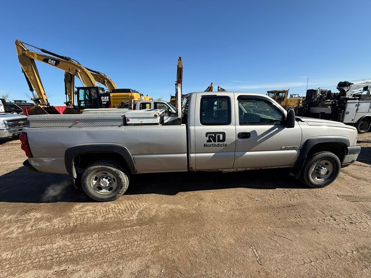 2006-chevrolet-2500-image-6