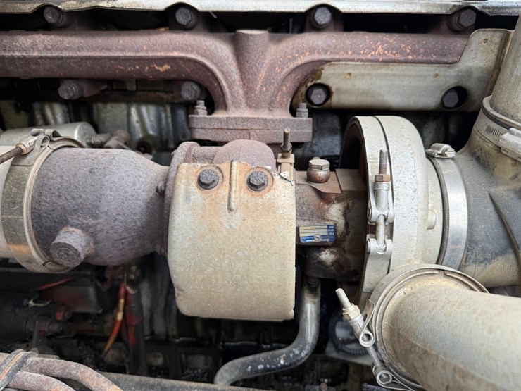#6443-•-2003-sterling-boom/crane-truck-image-29