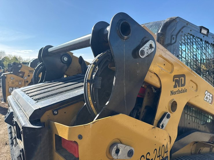 caterpillar-255-image-29