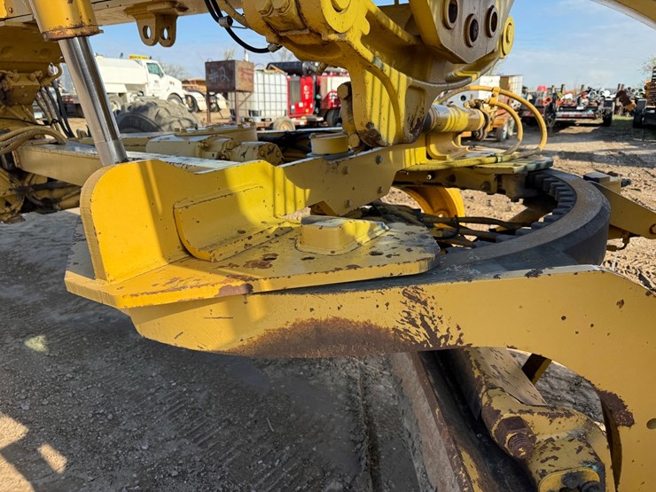 caterpillar-140g-image-25