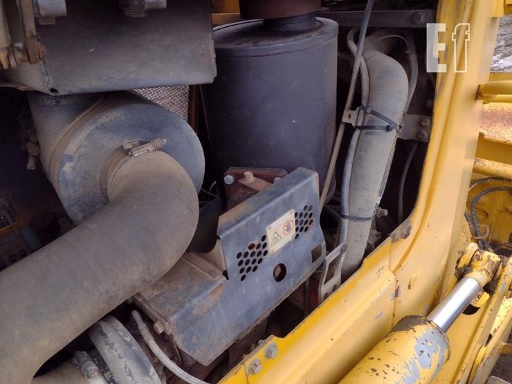 komatsu-d61px-image-32
