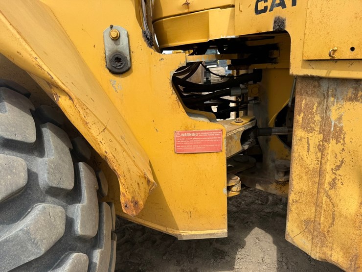 caterpillar-966d-image-31