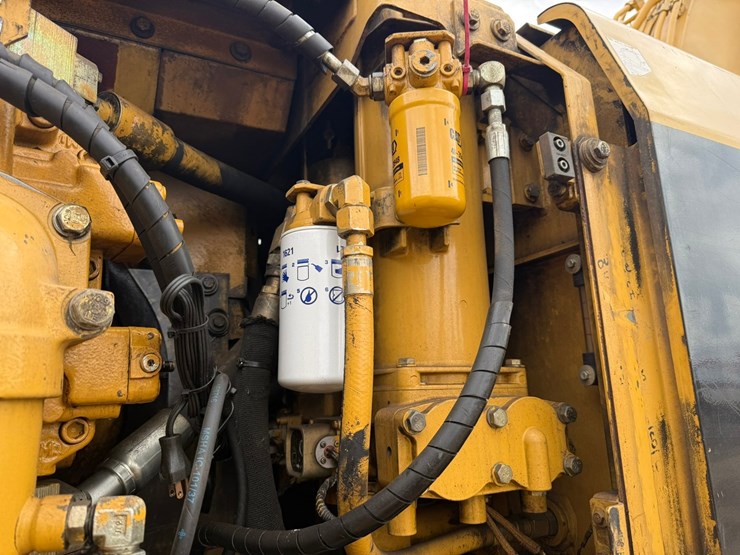 caterpillar-345bl-image-57