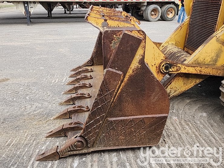 deere-655b-image-26