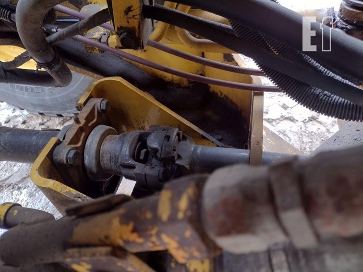 komatsu-wa180-3-image-29
