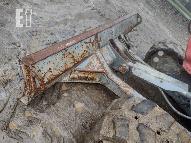 takeuchi-tb290-image-18