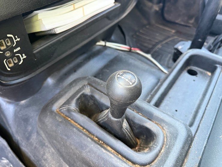 2021-dodge-2500-image-43