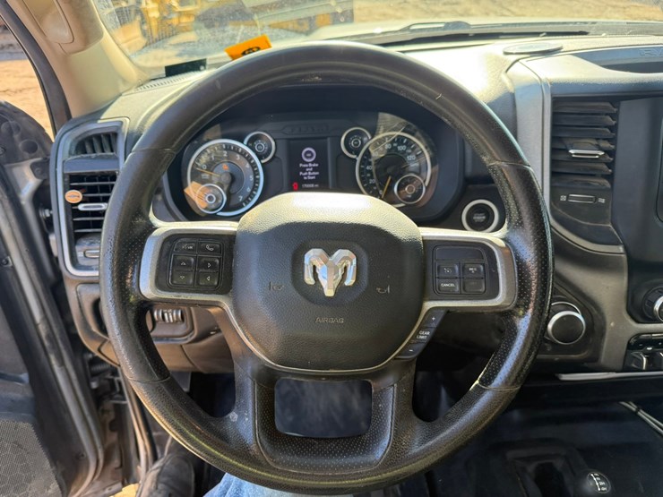 2021-dodge-2500-image-48