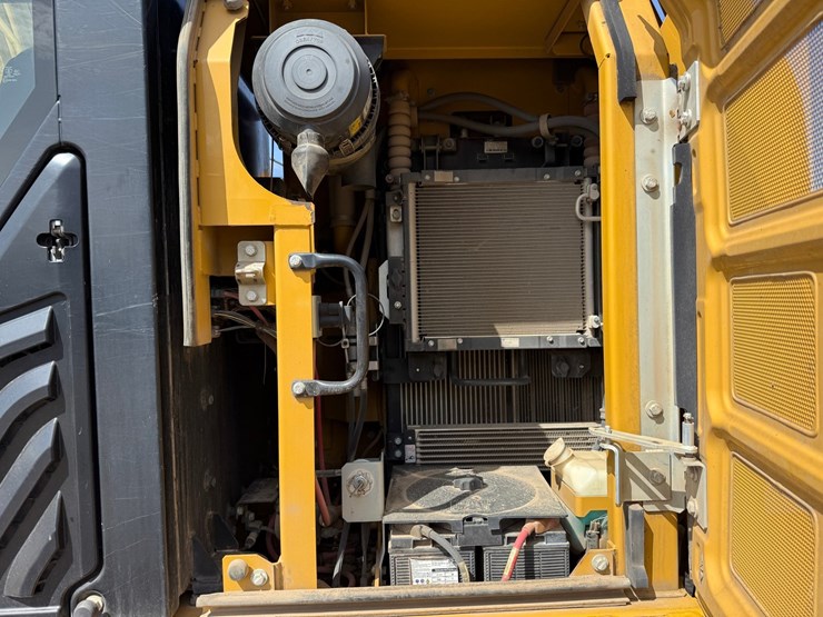 caterpillar-312el-image-39