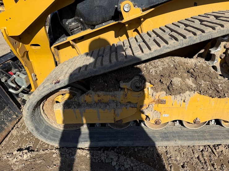 caterpillar-255-image-67