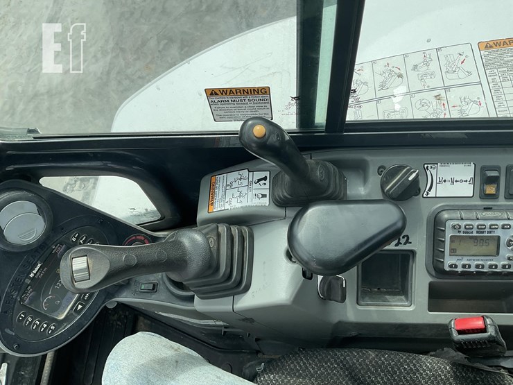 2020-bobcat-e50-image-15