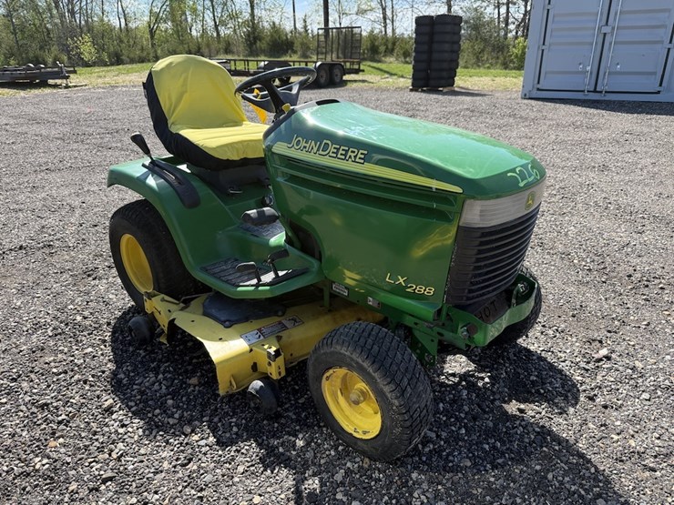 john-deere-lx288-image-3