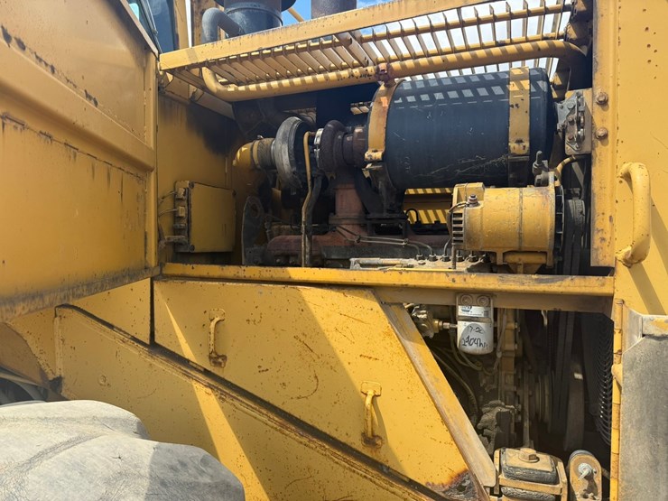 caterpillar-966d-image-67