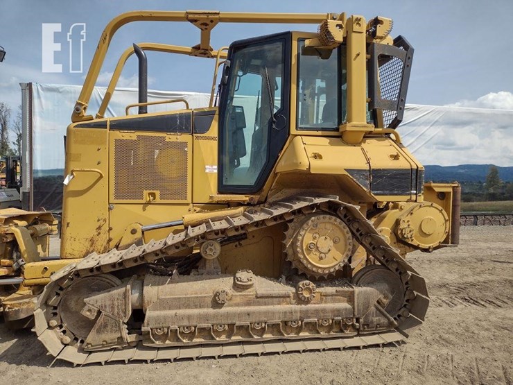 2006-caterpillar-d5n-xl-image-15