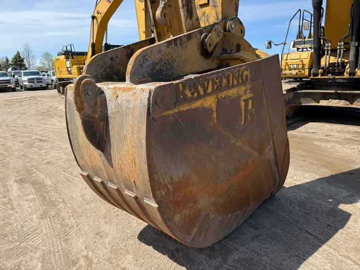 caterpillar-336-image-9