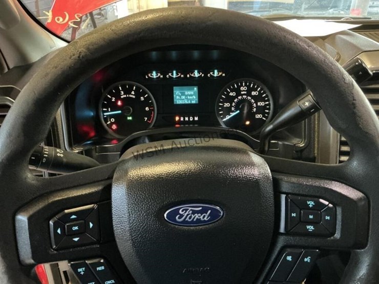 2019-ford-f150-image-16