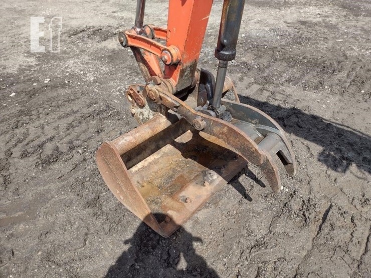 2012-kubota-kx121-3-image-26
