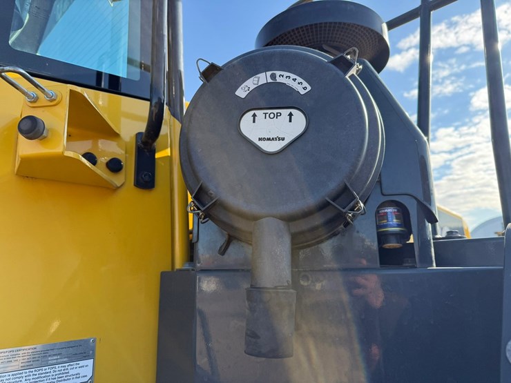 komatsu-wa380-image-111