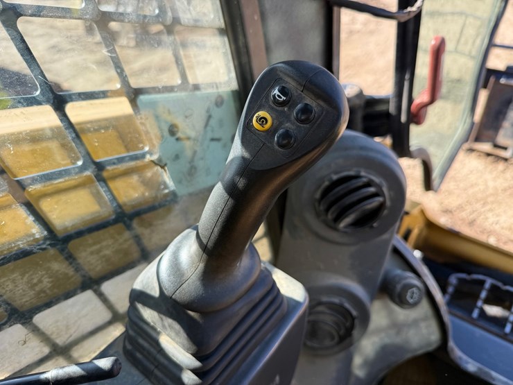 caterpillar-259d3-image-49