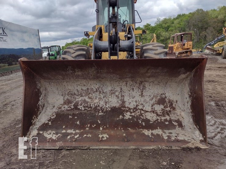 2019-deere-544l-image-25
