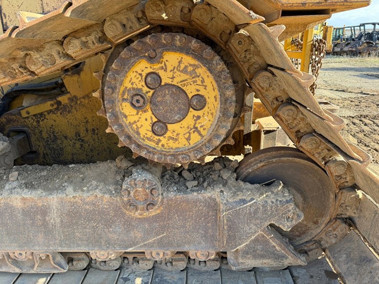 caterpillar-d4h-lgp-image-65