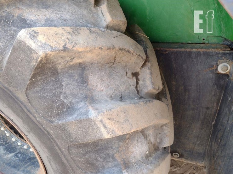 2019-john-deere-6120m-image-12