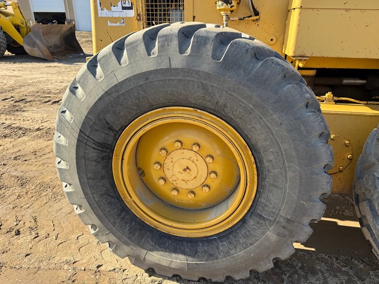 caterpillar-140g-image-95
