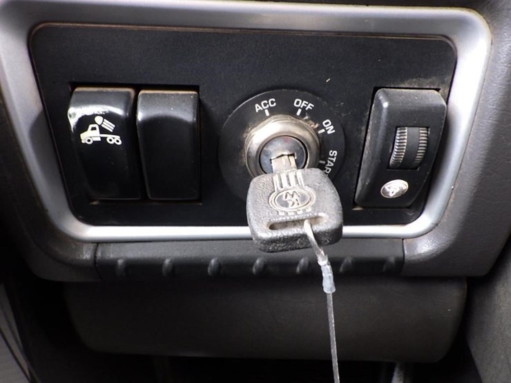 2008-kenworth-t800-image-73