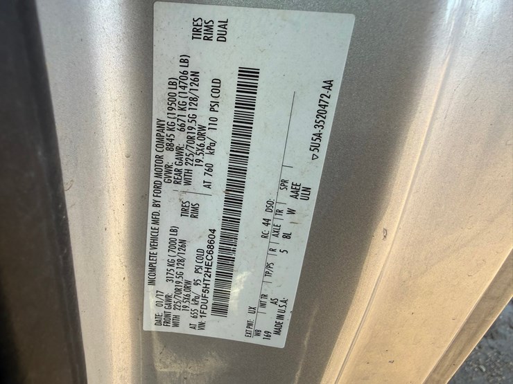 2017-ford-f550-xl-image-101