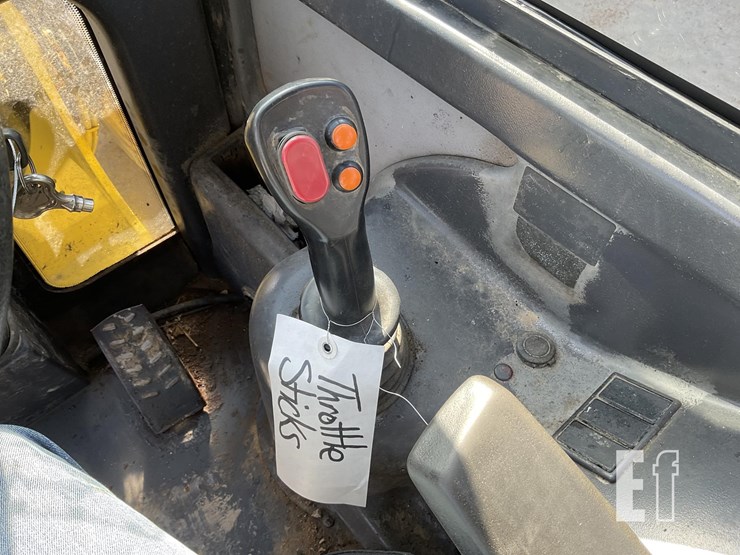 2016-yanmar-v8-image-15