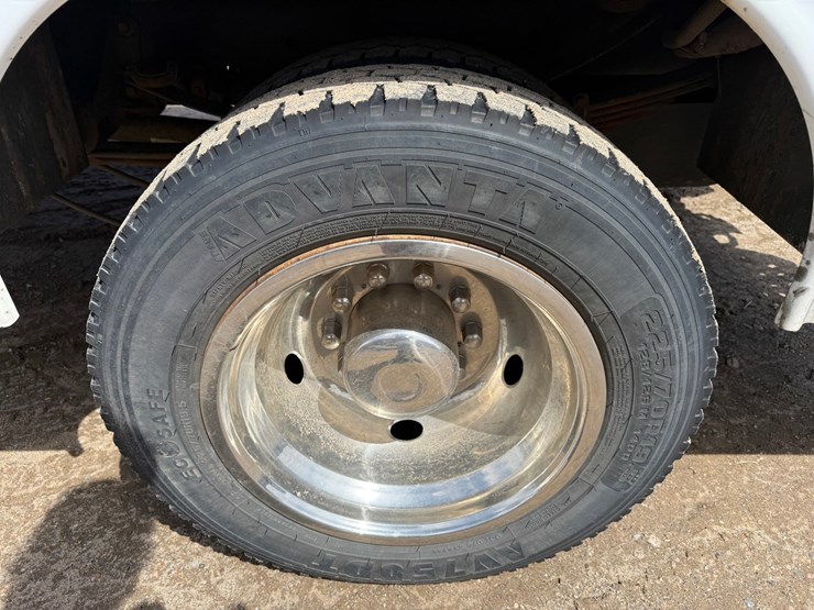 2020-ford-f550-xl-image-58