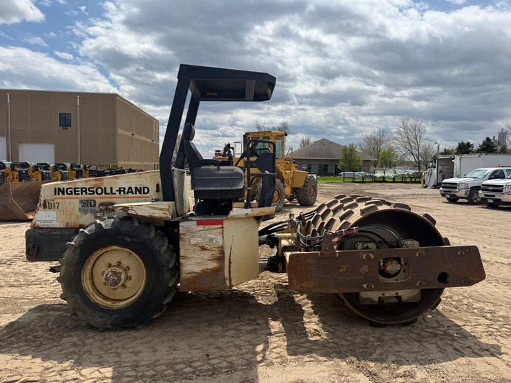 ingersoll-rand-sd70f-image-6