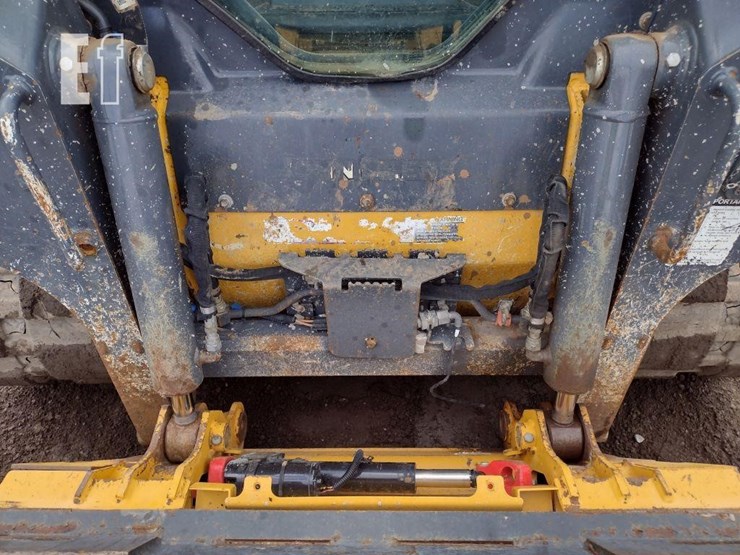 deere-317g-image-21