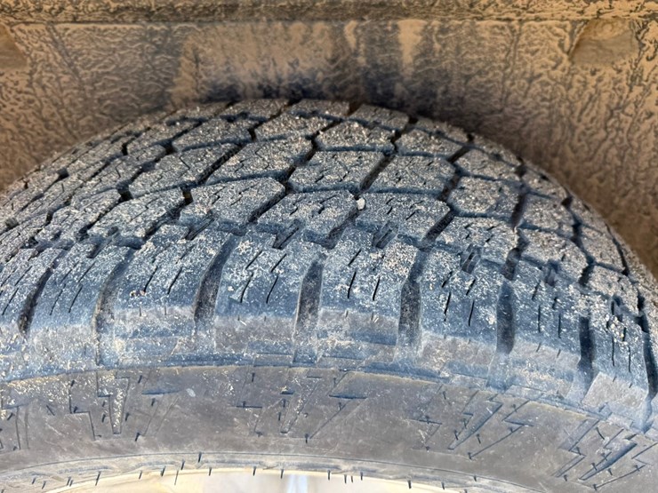 2016-dodge-1500-image-47