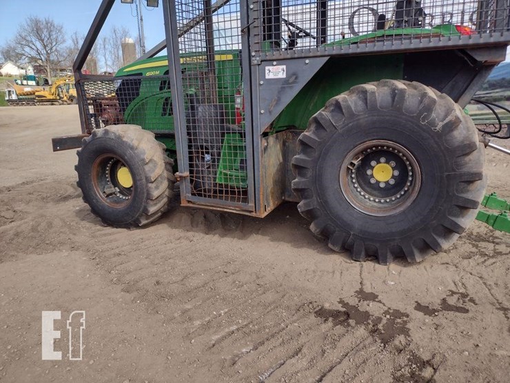 2019-john-deere-6120m-image-5