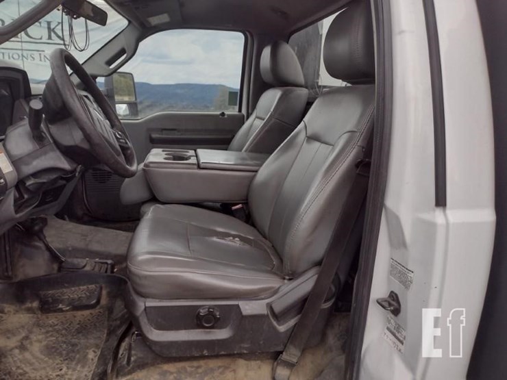 2012-ford-f550-image-12