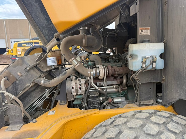 volvo-sd75b-image-41