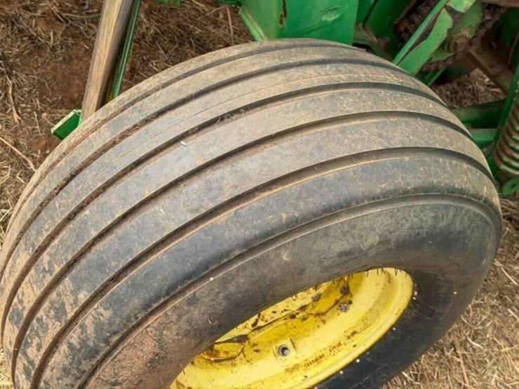 john-deere-1600a-image-16