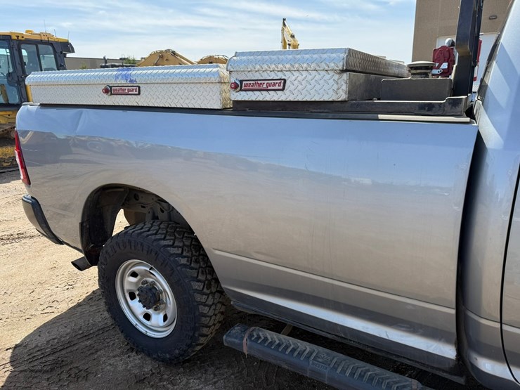 2021-dodge-2500-image-25